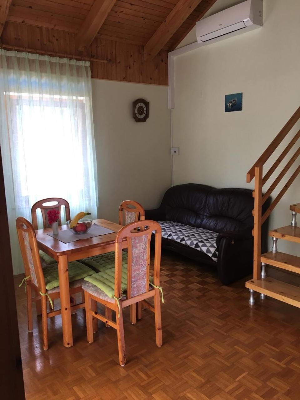 Apartments Seka Risika Pokoj fotografie